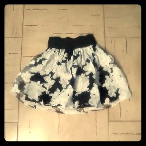 Love Culture Retro Chic Flower Skirt Size 12